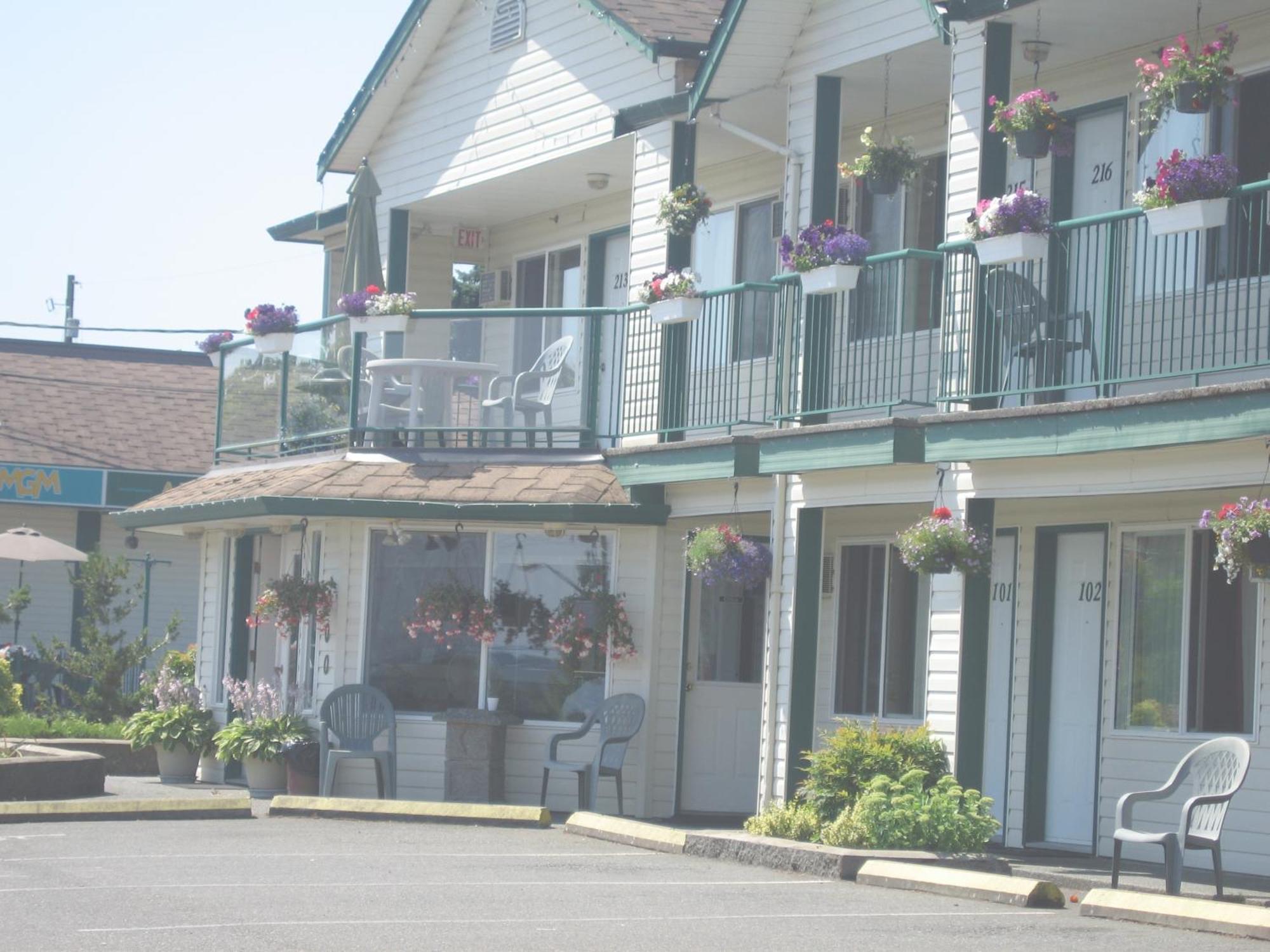 Harbour Light Motel Nanaimo Exterior photo