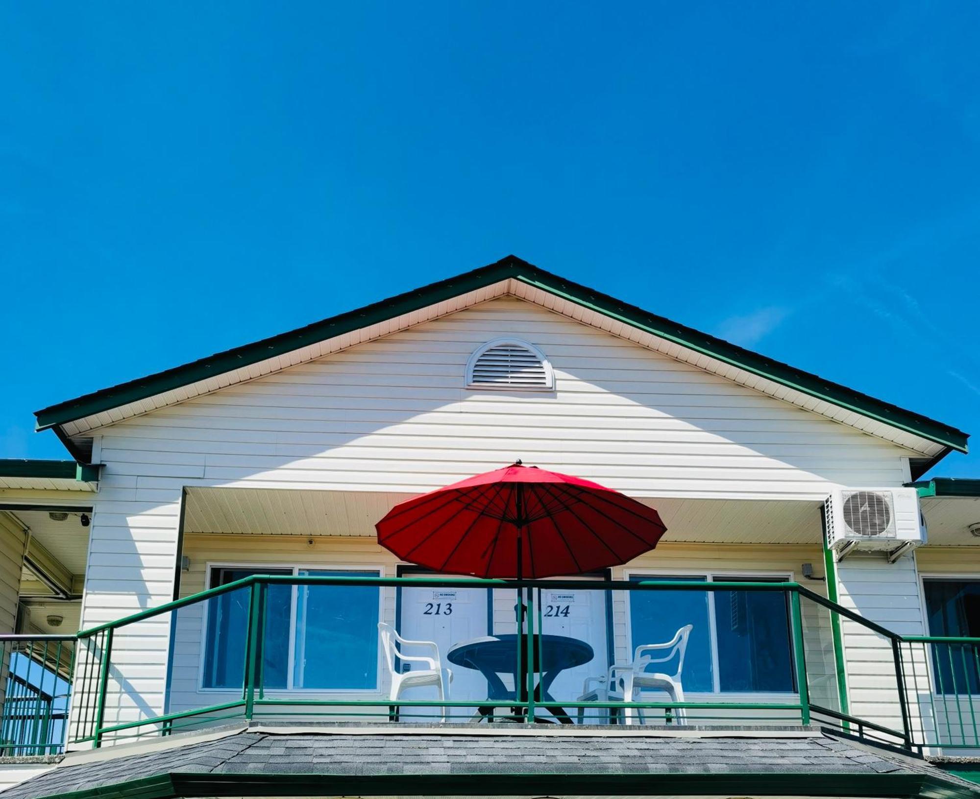 Harbour Light Motel Nanaimo Exterior photo